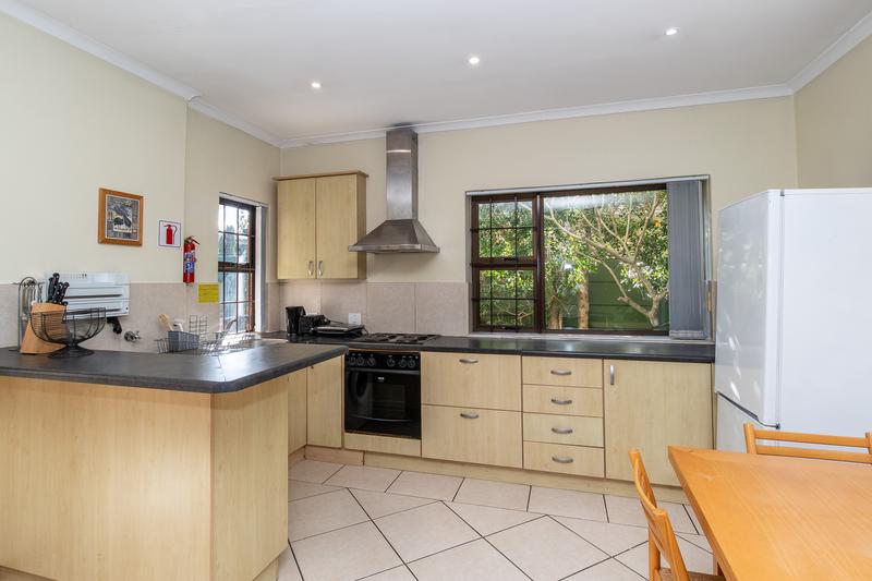4 Bedroom Property for Sale in Bergvliet Western Cape